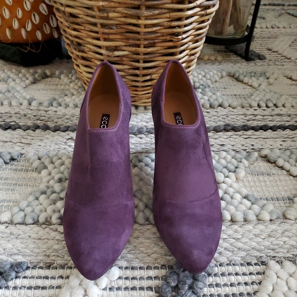 ECCO Alicante Shootie Dress Booties Purple Suede Heel Slip-On Women’s 10-10.5/41 - Picture 3 of 13